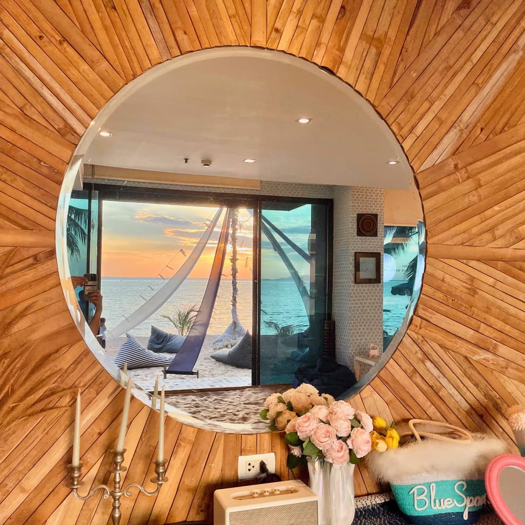 No alternative text provided