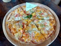 ดี-มะนี-ตะ (D’manita Cafe)