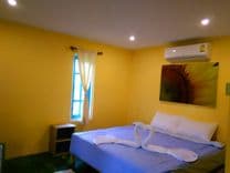 แสงจ้าฟาร์มรีสอร์ท (Saengcha Farm Resort)