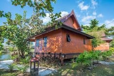 ไทยไลฟ์ โฮมสเตย์ รีสอร์ท แอนด์ สปา (ThaiLife Homestay Resort & Spa)