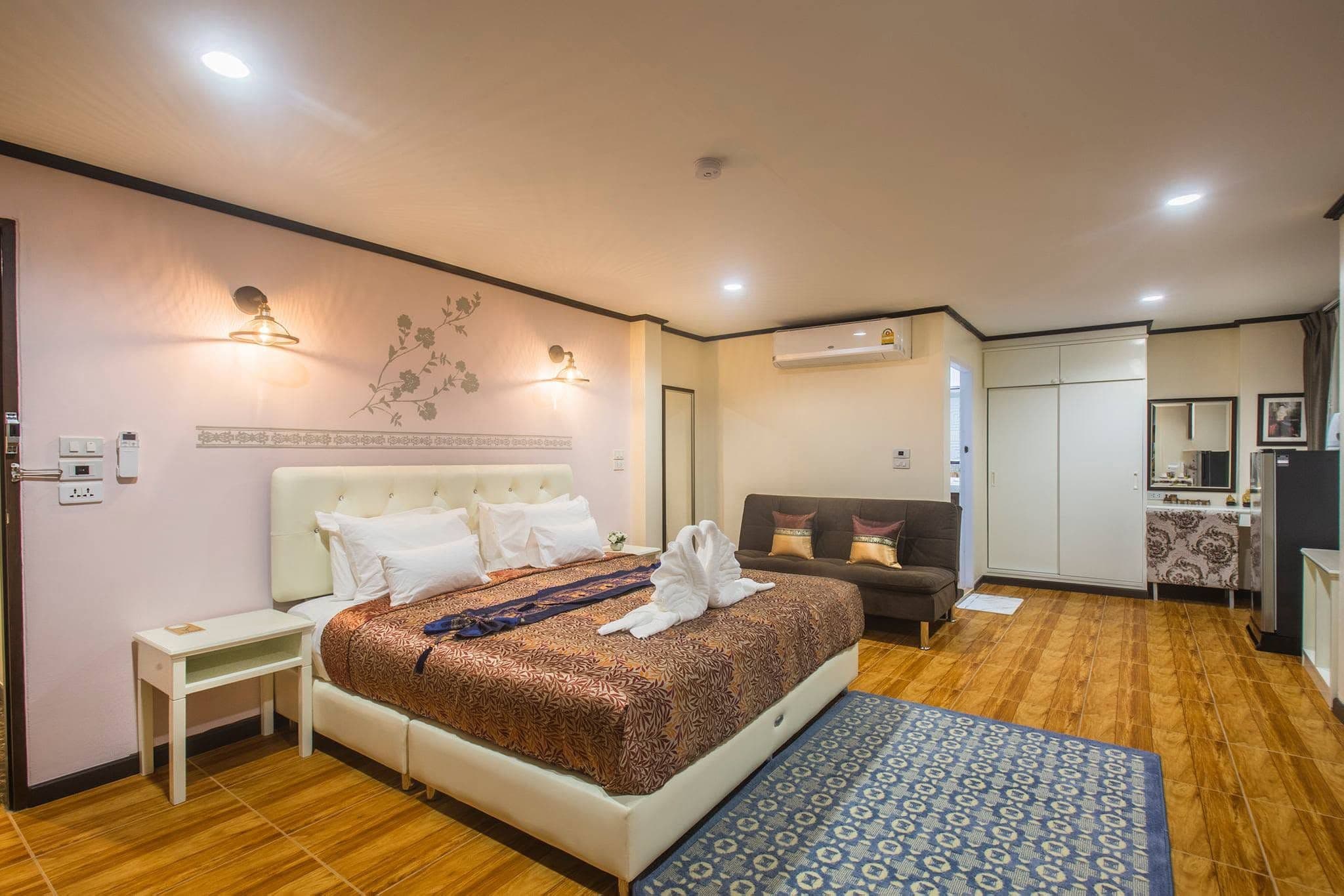 โรงแรมคณา บูทีค (Cana-Boutique-Hotel)