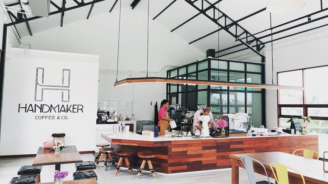 แฮนด์เมคเกอร์ คอฟฟี่ แอนด์ โค (Handmaker Coffee & Co.)