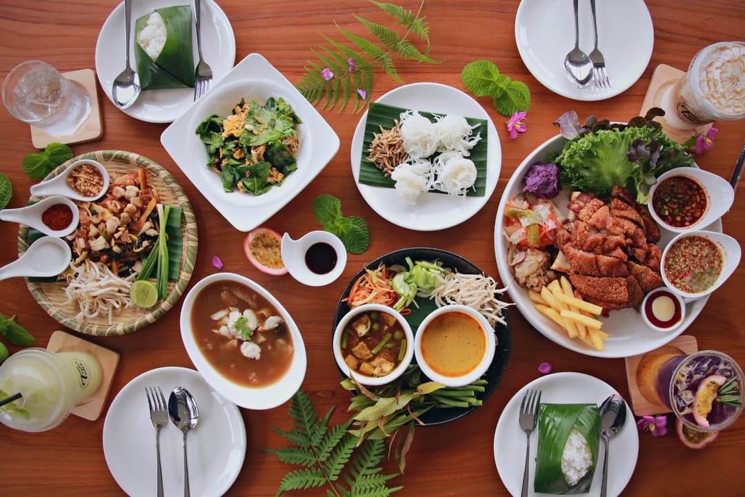 ทิมเบอร์ เทลส์ คาเฟ่ แอนด์ บิสโทร เขาใหญ่ (Timber Tales Cafe and Bistro Khaoyai)