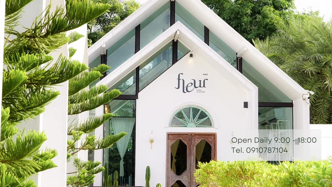 ฟลัว คาเฟ่ แอนด์ อีทเทอรี่ (Fleur Cafe & Eatery)