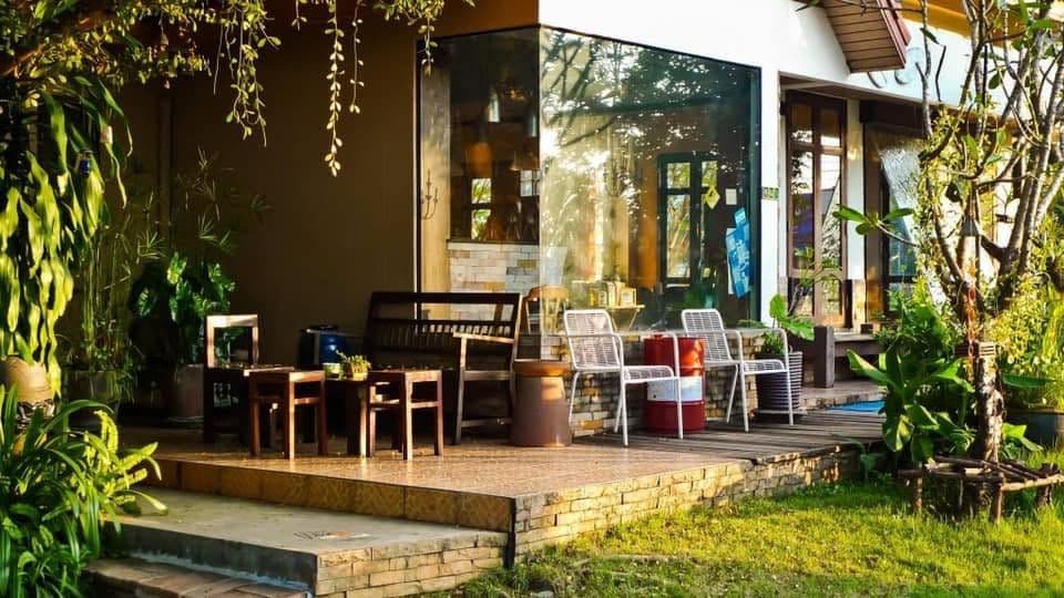 ริเวอร์ รีสอร์ต แอนด์ สปา (River Resort & Spa)