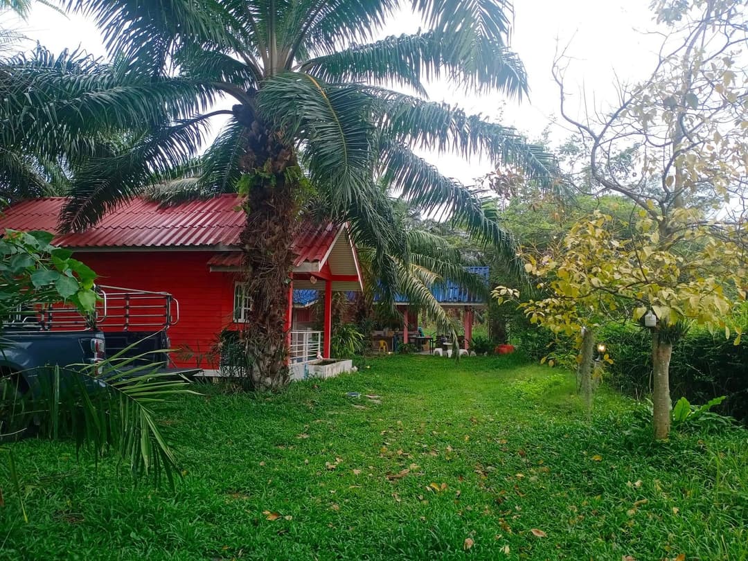 มณีมุจลินท์ รีสอร์ต ฟาร์ม สเตย์ (Maneemudjalin Resorts Farm Stay)
