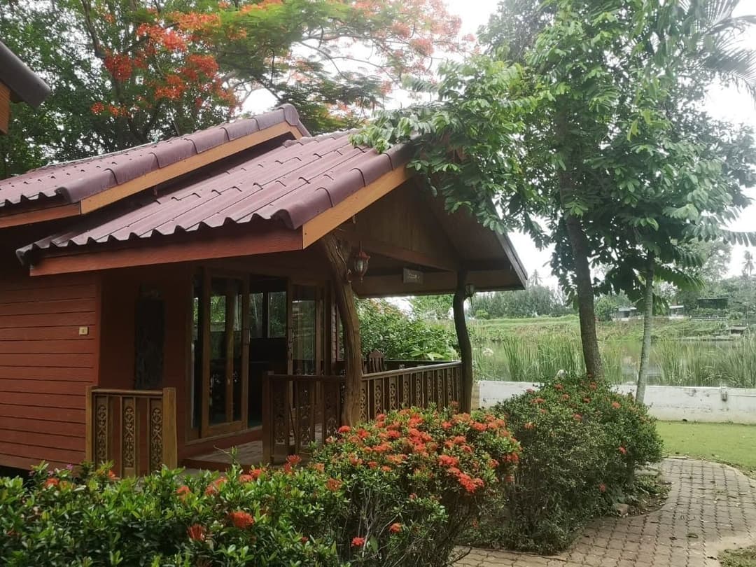 บัวสวรรค์ รีสอร์ท (Bua Sawan Resort)