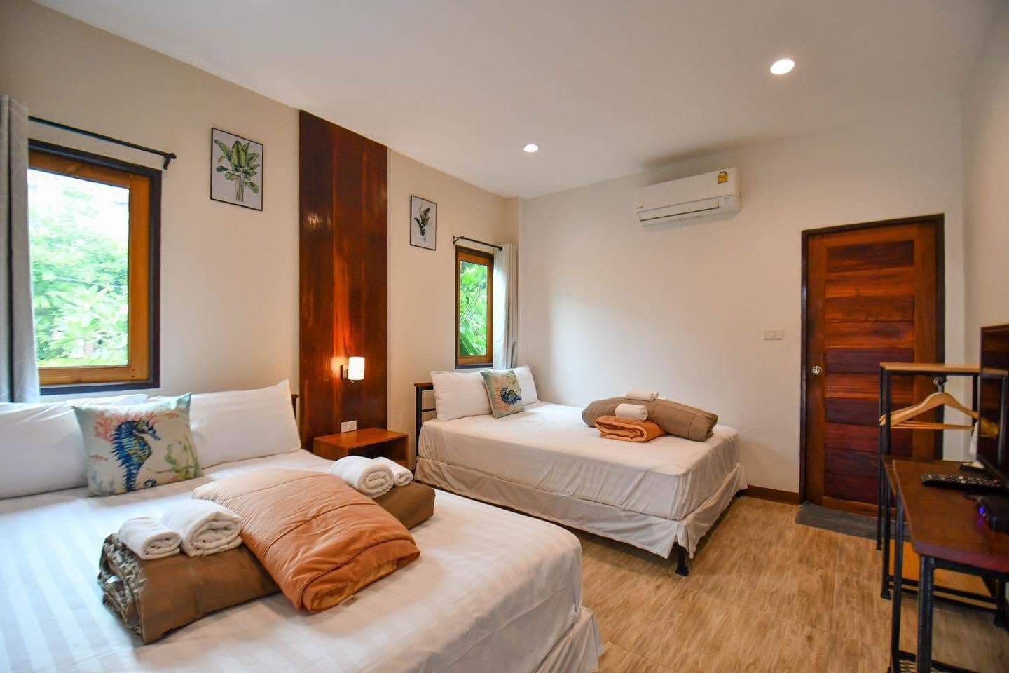 พิมพ์ นารีไพร์เวทบีช (Pimnaree Private Beach)