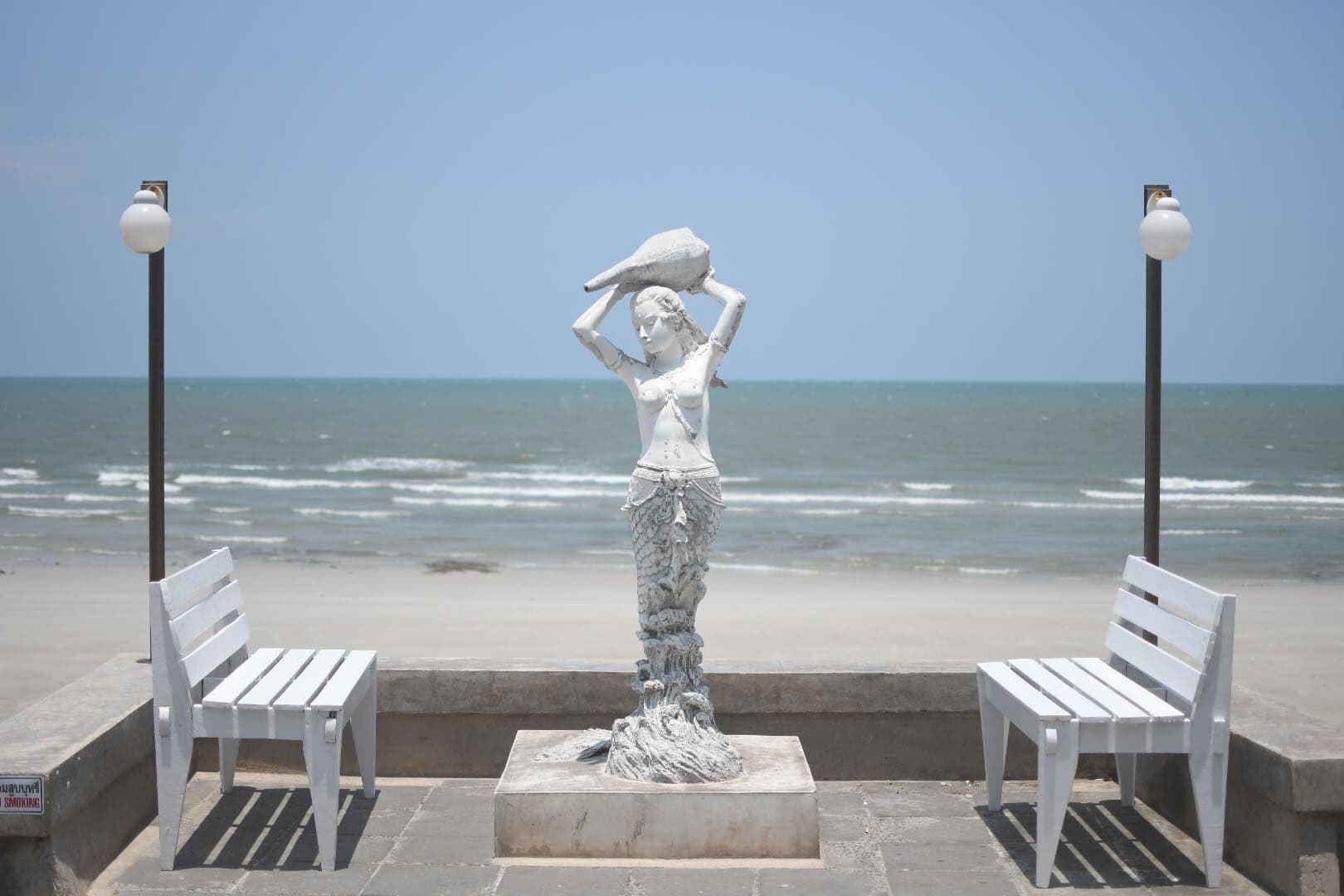 ร้านอาหารบ้านอิสระ หัวหิน (baan itsara restaurant hua hin)