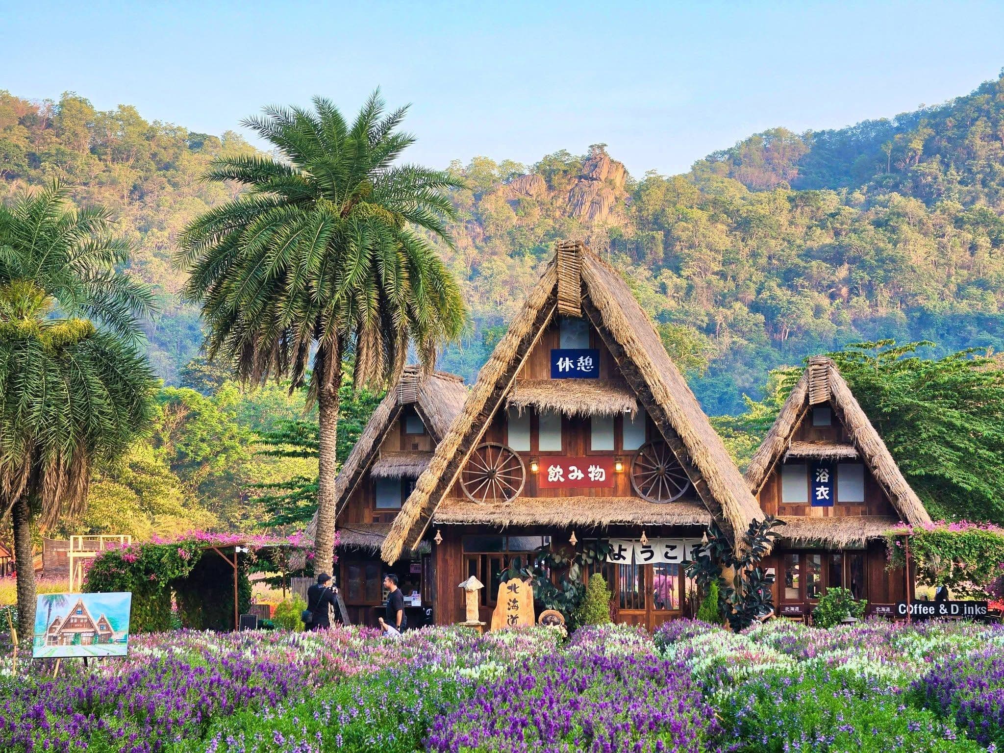 ฮอกไกโด ฟลาวเวอร์ ปาร์ค เขาใหญ่ (Hokkaido Flower Park Khaoyai)