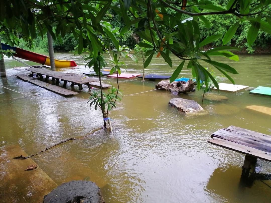 บ้านไร่ริมธาร (Baan Rai Rim Tarn)